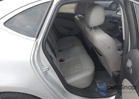 2017 Buick Verano Sport Touring из США, поврежденный, VIN 1G4PR5SK3H4117071